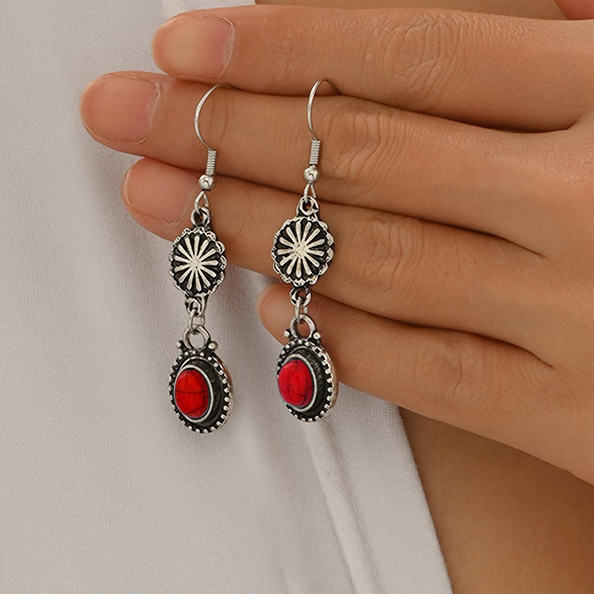 & Silver Floral Necklace and Bracelet Set
