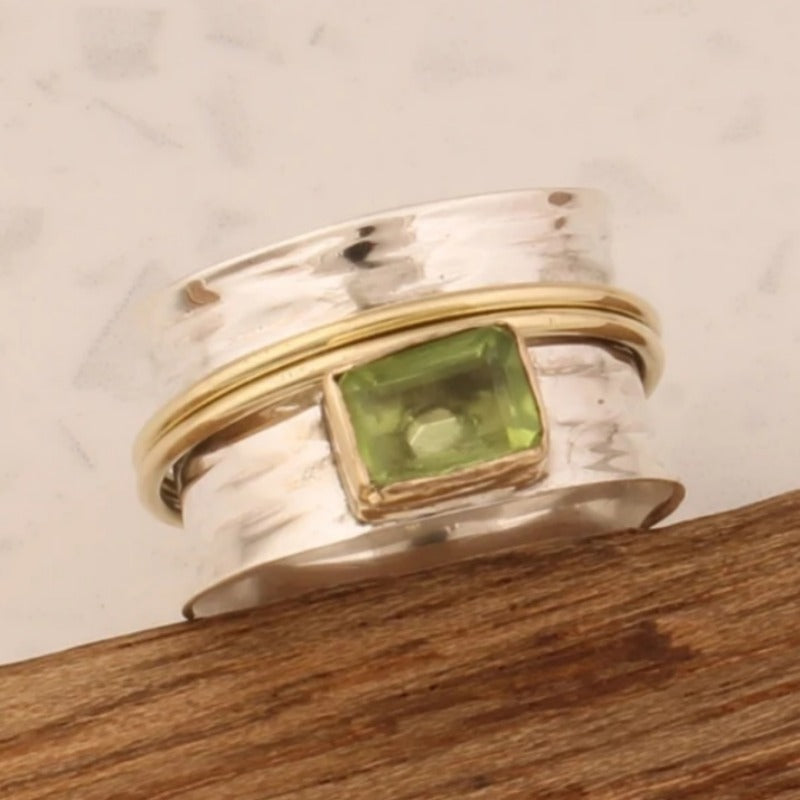 Vintage Hammered Silver Gold Peridot Ring