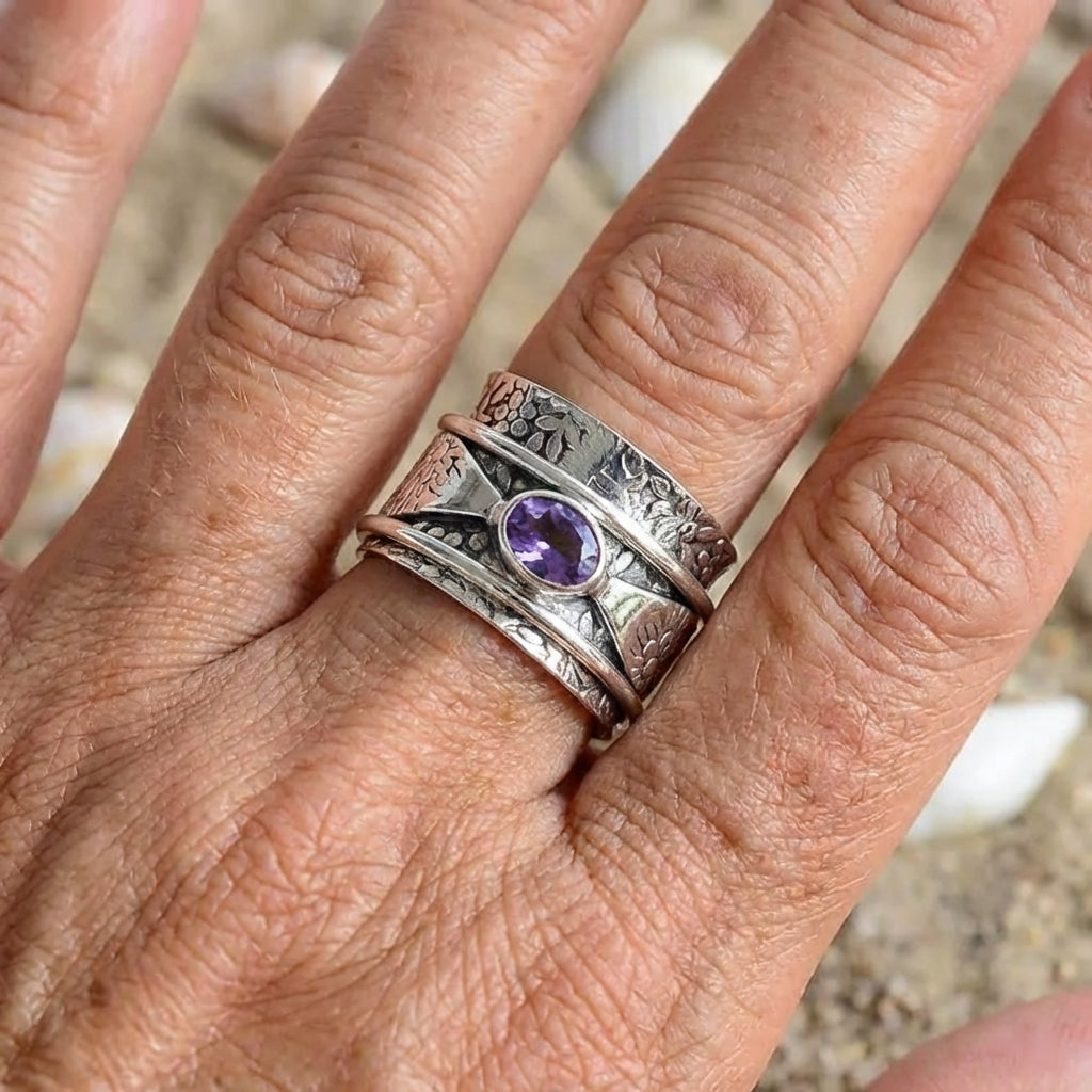 Elegant Purple Quartz Flowers and Butterfly Spinner Ring