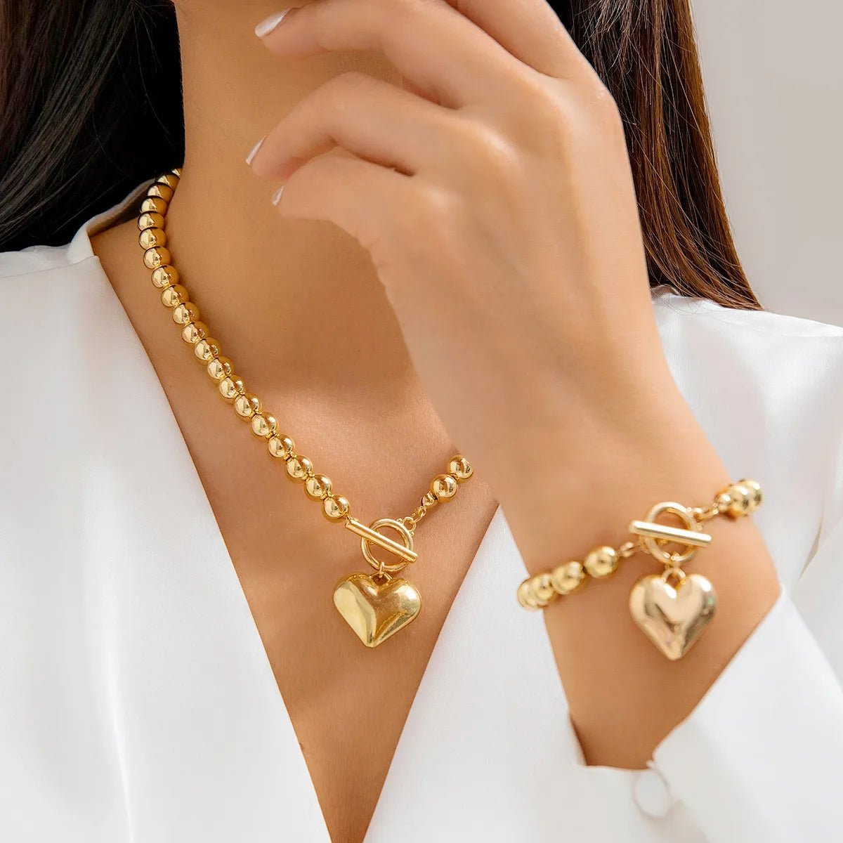 2Pc Beaded Heart Pendant Bracelet and Necklace Set