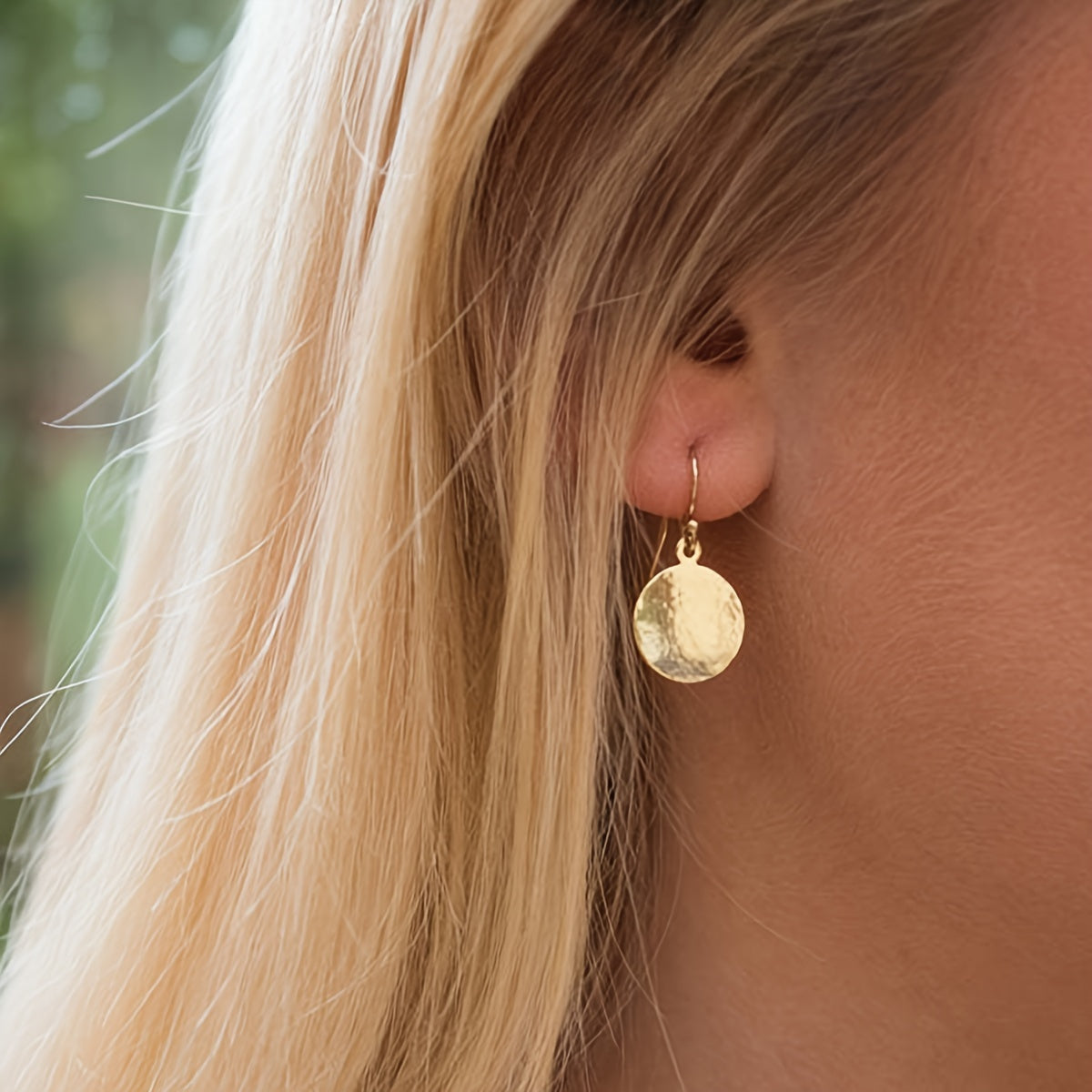 Round Shape Hammered Zinc Alloy Disc Drop Earrings