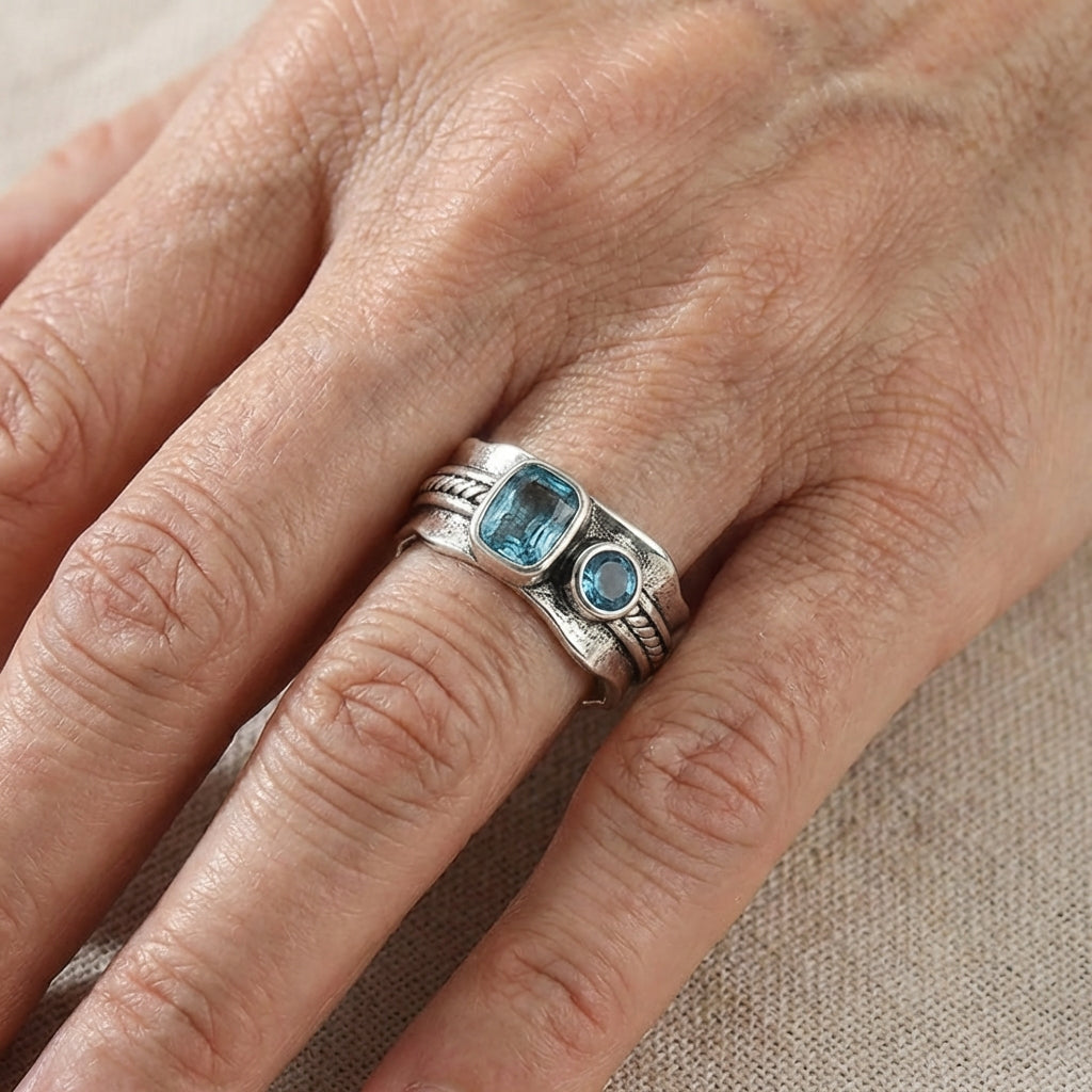 Minimalist Retro Design Geometric Blue Zirconia Ring